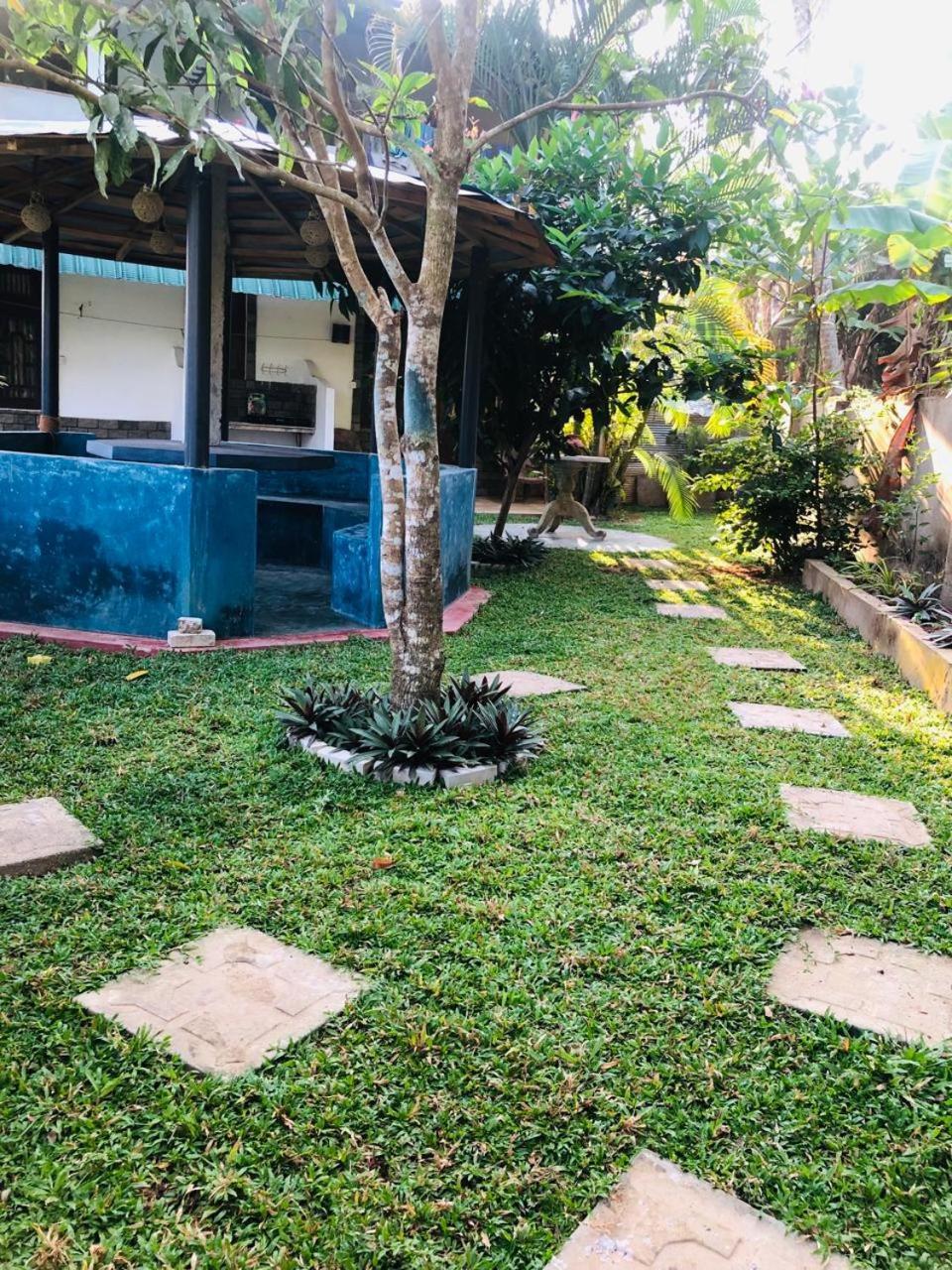 Villa Paddy Fields View Mirissa Exterior photo